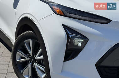 Позашляховик / Кросовер Chevrolet Bolt EUV 2022 в 