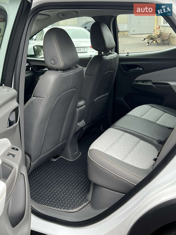 Хетчбек Chevrolet Bolt EUV 2023 в Одесі