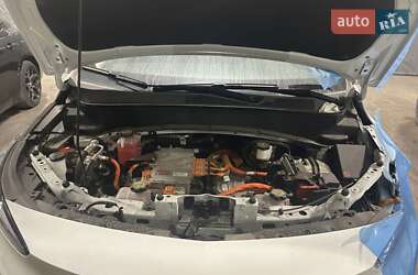 Позашляховик / Кросовер Chevrolet Bolt EUV 2023 в  фото 12 Позашляховик / Кросовер Chevrolet Bolt EUV 2023 в