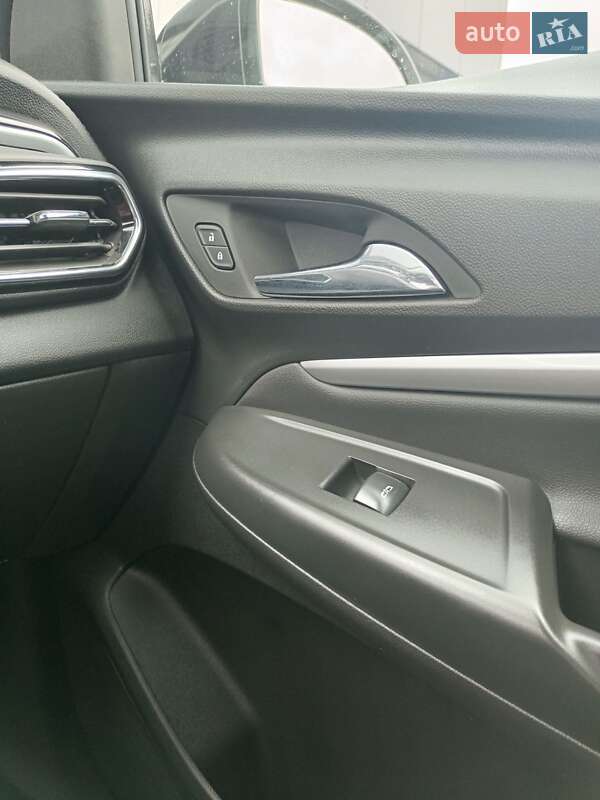 Внедорожник / Кроссовер Chevrolet Bolt EUV 2023 в Золочеве