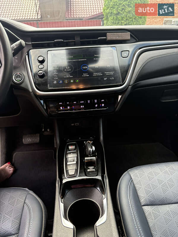 Позашляховик / Кросовер Chevrolet Bolt EUV 2022 в Львові фото 18 Позашляховик / Кросовер Chevrolet Bolt EUV 2022 в Львові