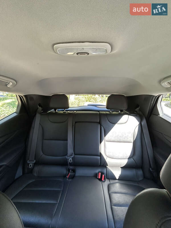 Позашляховик / Кросовер Chevrolet Bolt EUV 2023 в Києві