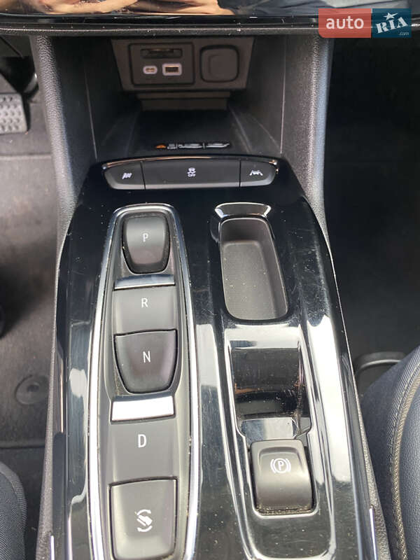 Позашляховик / Кросовер Chevrolet Bolt EUV 2022 в Полтаві фото 16 Позашляховик / Кросовер Chevrolet Bolt EUV 2022 в Полтаві