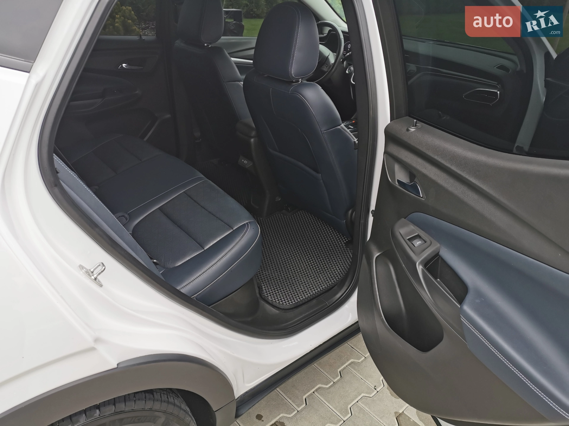 2022 Chevrolet Bolt EUV - мініатюра 18