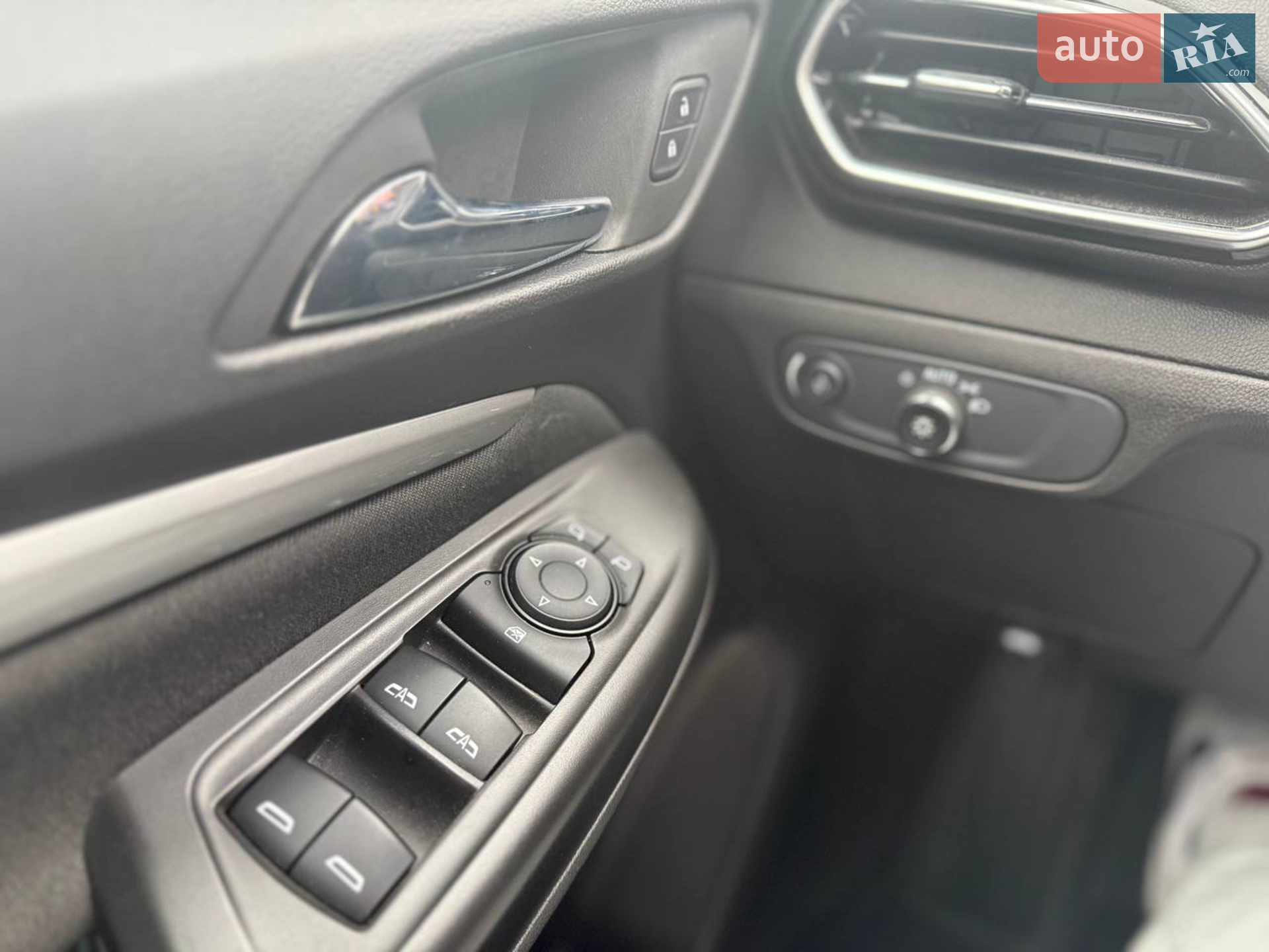 2021 Chevrolet Bolt EUV - мініатюра 20