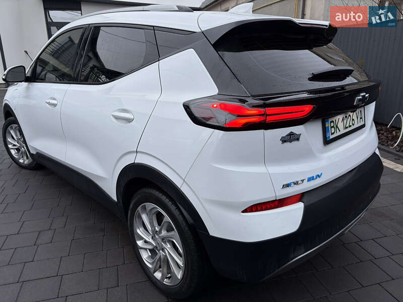 Позашляховик / Кросовер Chevrolet Bolt EUV 2022 в Рівному