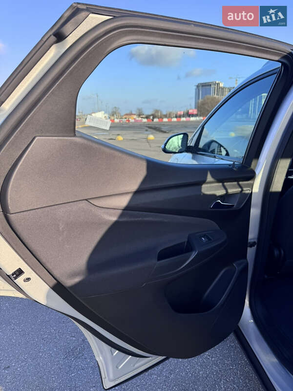 Позашляховик / Кросовер Chevrolet Bolt EUV 2023 в Одесі фото 18 Позашляховик / Кросовер Chevrolet Bolt EUV 2023 в Одесі