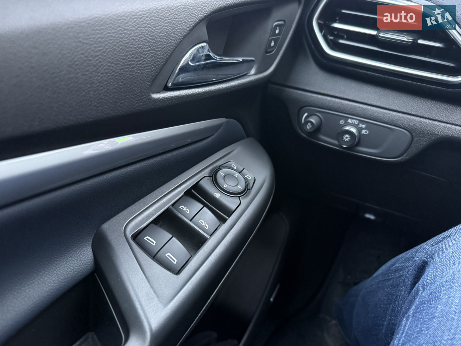 2022 Chevrolet Bolt EUV - мініатюра 40