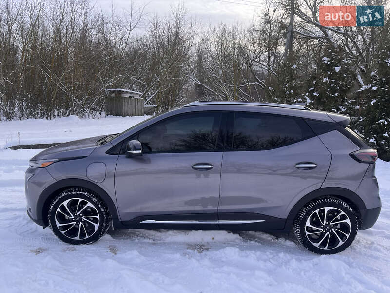 Позашляховик / Кросовер Chevrolet Bolt EUV 2021 в Ромнах