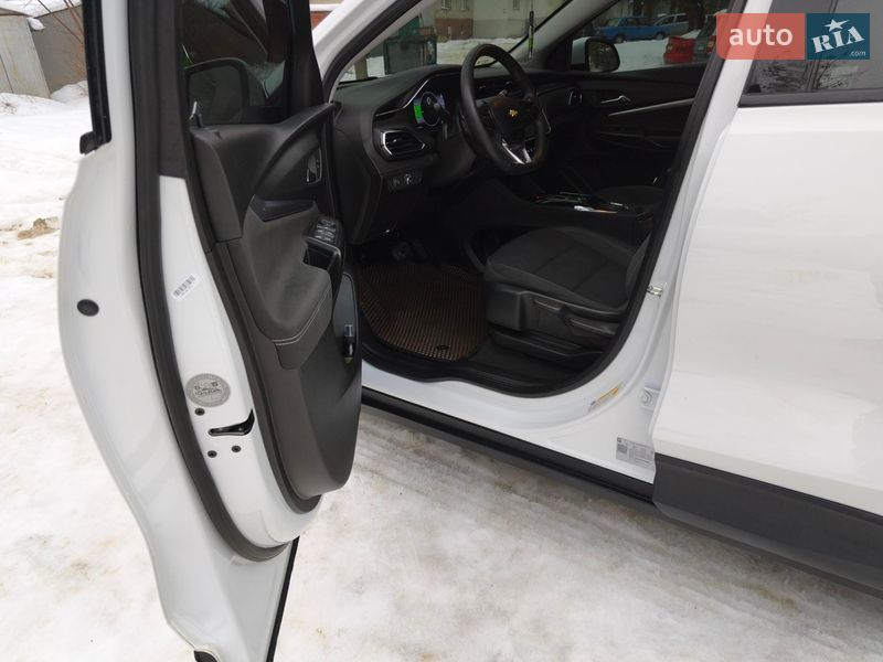 Внедорожник / Кроссовер Chevrolet Bolt EUV 2023 в Львове