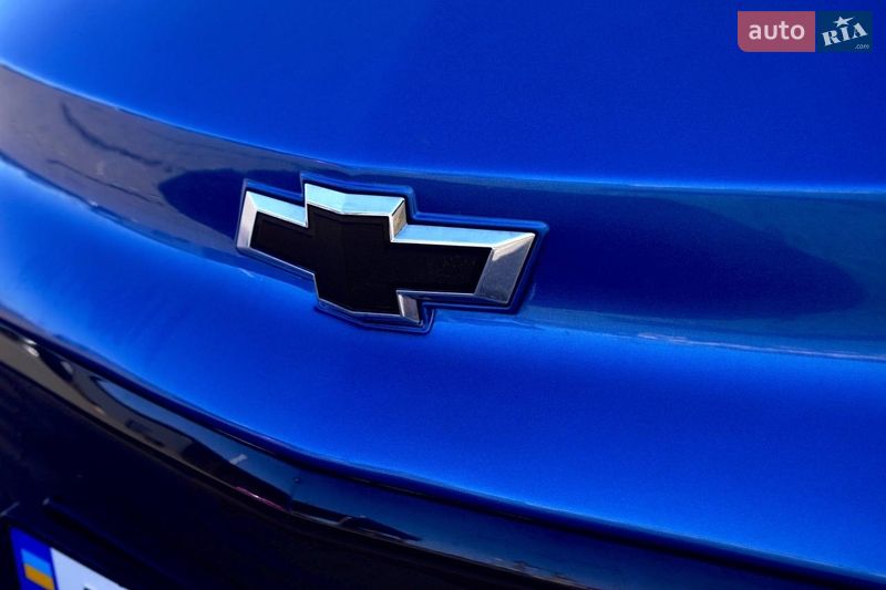 Внедорожник / Кроссовер Chevrolet Bolt EUV 2021 в Киеве