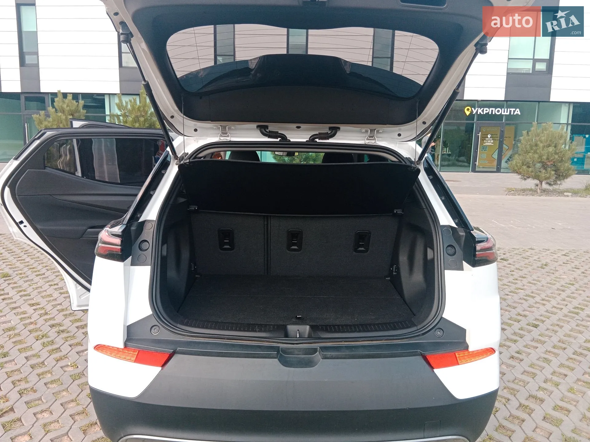 2022 Chevrolet Bolt EUV - мініатюра 18