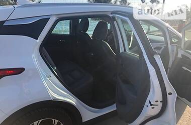 Хетчбек Chevrolet Bolt EV 2017 в 