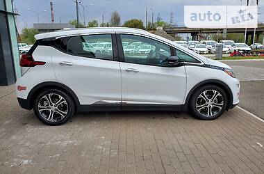 Хэтчбек Chevrolet Bolt EV 2017 в Киеве