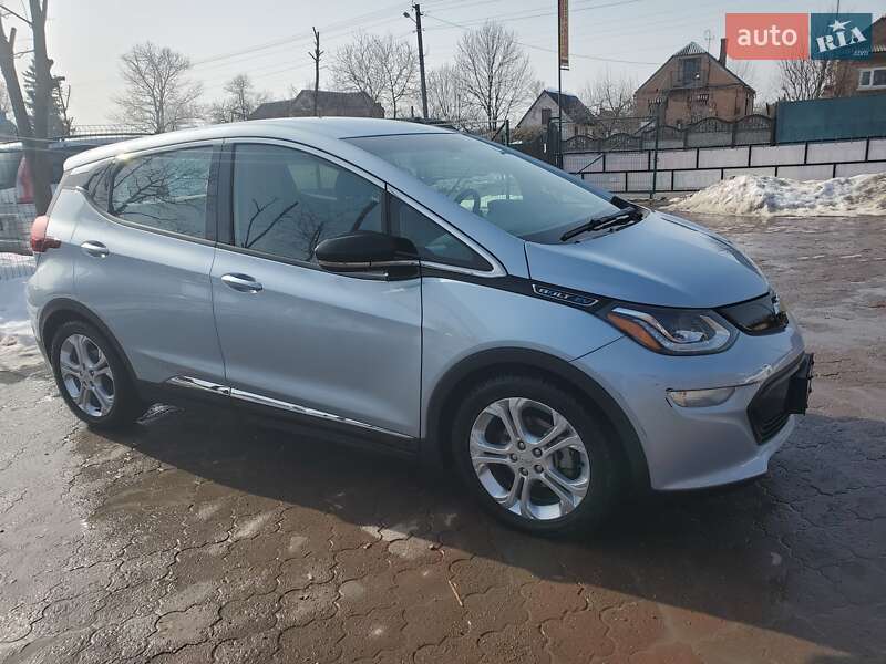 Хэтчбек Chevrolet Bolt EV 2017 в Бердичеве фото 2 Хэтчбек Chevrolet Bolt EV 2017 в Бердичеве