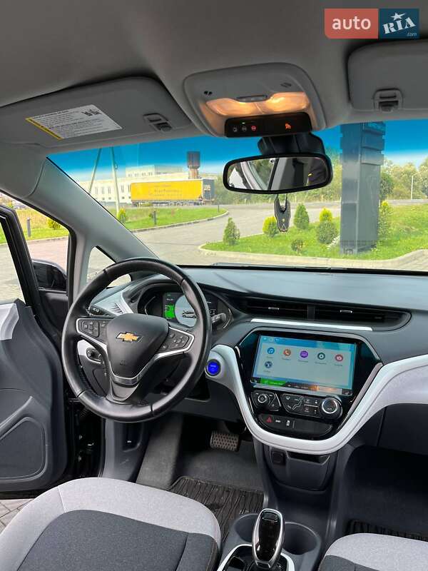 Хэтчбек Chevrolet Bolt EV 2018 в Стрые