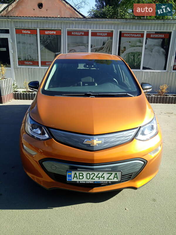 Хетчбек Chevrolet Bolt EV 2017 в Могилів-Подільському