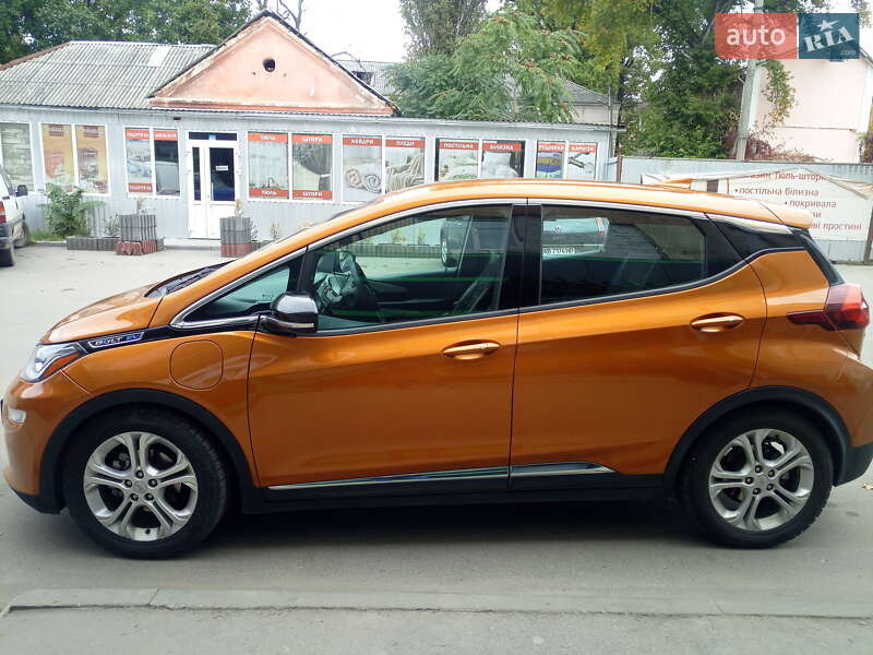 Хетчбек Chevrolet Bolt EV 2017 в Могилів-Подільському