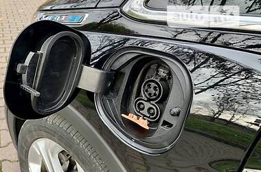 Хэтчбек Chevrolet Bolt EV 2021 в 