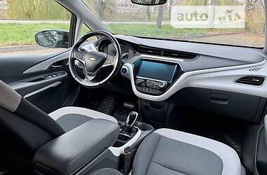 Хэтчбек Chevrolet Bolt EV 2021 в 