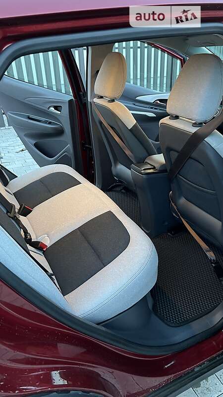 Хэтчбек Chevrolet Bolt EV 2017 в Луцке