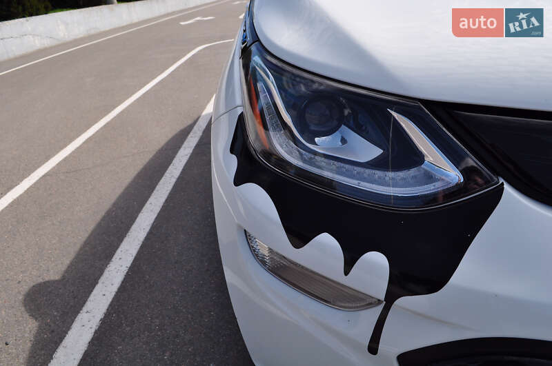 Хэтчбек Chevrolet Bolt EV 2017 в Николаеве