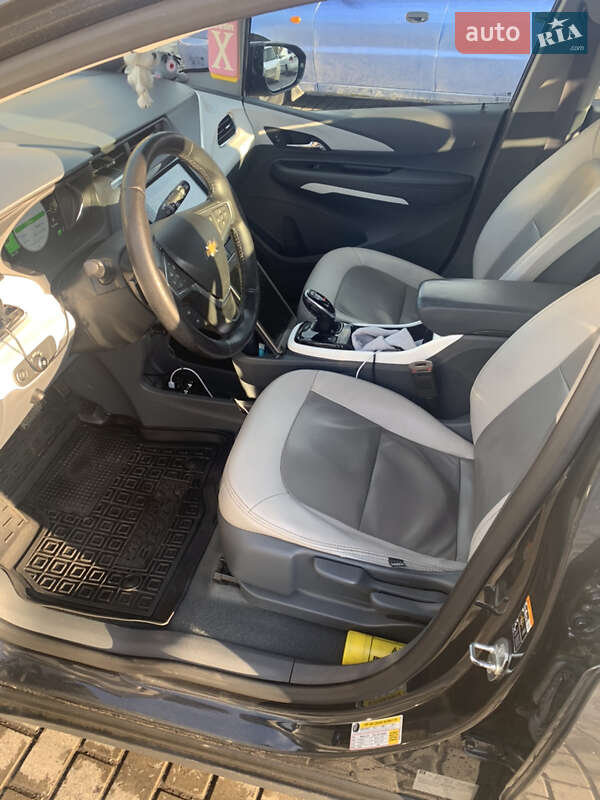 Хэтчбек Chevrolet Bolt EV 2017 в Днепре