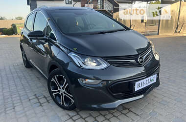 Хетчбек Chevrolet Bolt EV 2017 в Волочиську