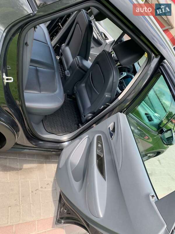 Хэтчбек Chevrolet Bolt EV 2018 в Киеве