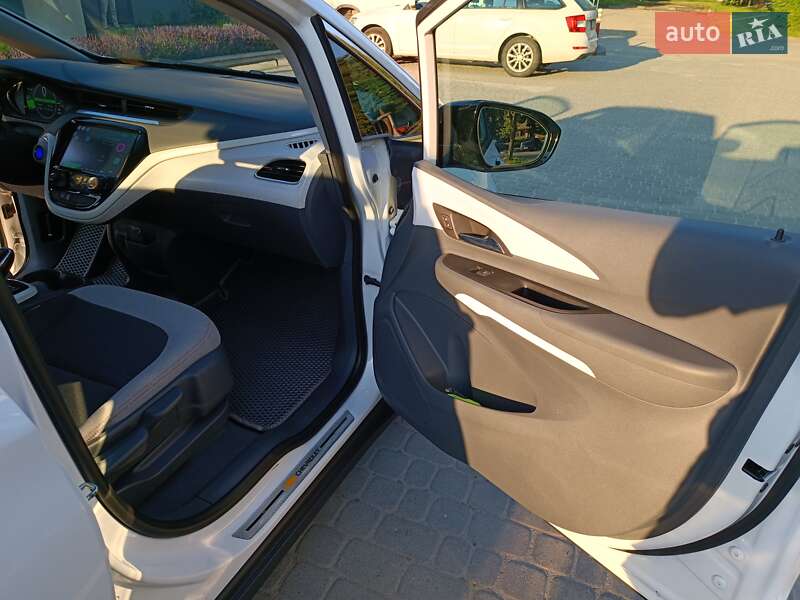 Хетчбек Chevrolet Bolt EV 2020 в Львові