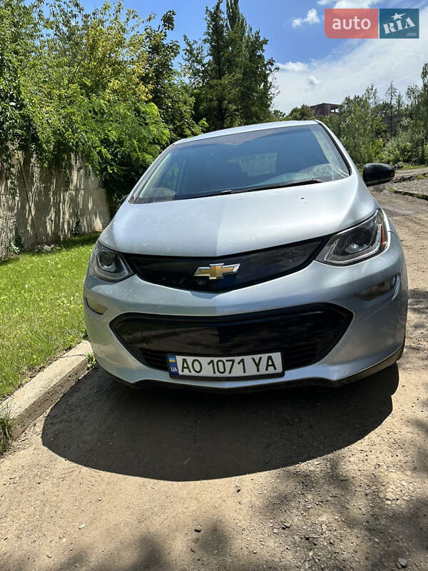 Хэтчбек Chevrolet Bolt EV 2017 в Ужгороде