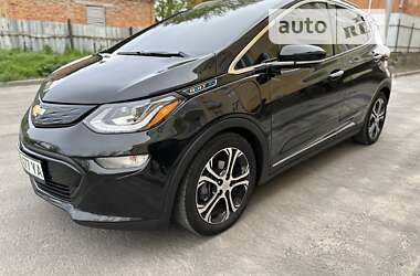 Хэтчбек Chevrolet Bolt EV 2020 в 