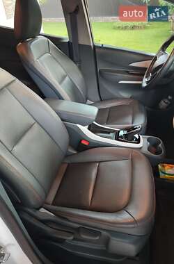 Хэтчбек Chevrolet Bolt EV 2017 в Киеве