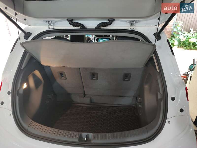 Хетчбек Chevrolet Bolt EV 2017 в Києві