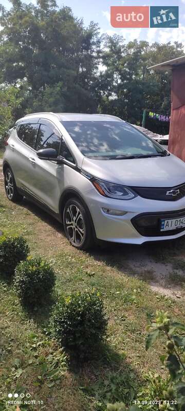 Хетчбек Chevrolet Bolt EV 2017 в Березані