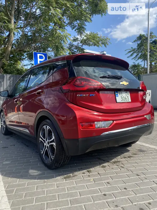 Chevrolet Bolt EV 2017 VIN 1G1FX6S09H4180632 фото оголошення 8 з 45