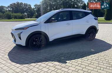 Хэтчбек Chevrolet Bolt EV 2022 в 