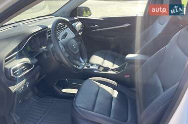 Хэтчбек Chevrolet Bolt EV 2022 в 