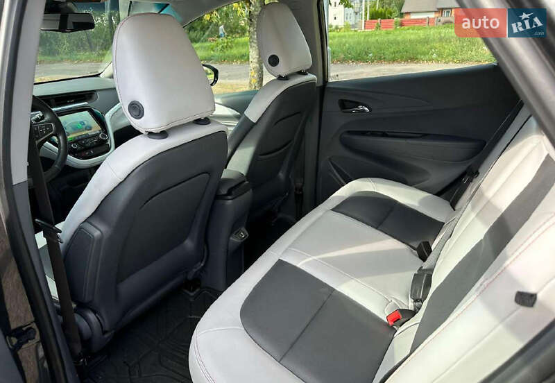 Хэтчбек Chevrolet Bolt EV 2018 в Черновцах фото 11 Хэтчбек Chevrolet Bolt EV 2018 в Черновцах