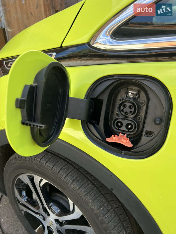 Хэтчбек Chevrolet Bolt EV 2018 в Виннице