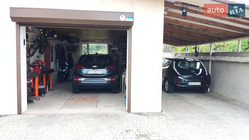 Хэтчбек Chevrolet Bolt EV 2016 в Южноукраинске