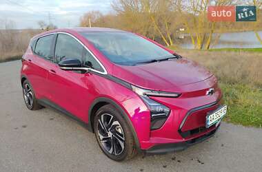 Хэтчбек Chevrolet Bolt EV 2022 в 