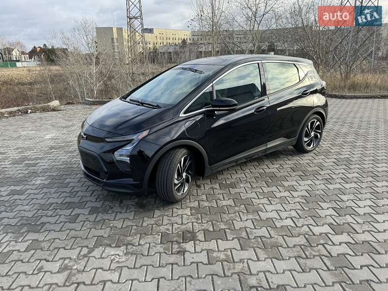 Хэтчбек Chevrolet Bolt EV 2022 в Киеве
