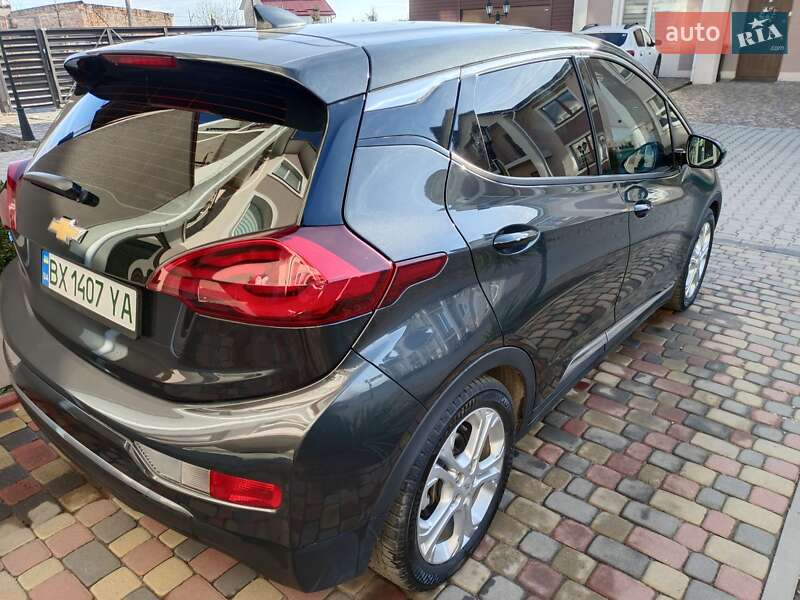 Хэтчбек Chevrolet Bolt EV 2018 в Хмельницком фото 8 Хэтчбек Chevrolet Bolt EV 2018 в Хмельницком