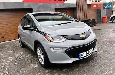 Хэтчбек Chevrolet Bolt EV 2018 в 