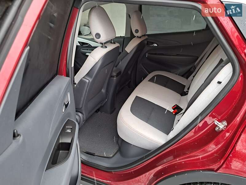 Хэтчбек Chevrolet Bolt EV 2021 в Львове фото 44 Хэтчбек Chevrolet Bolt EV 2021 в Львове