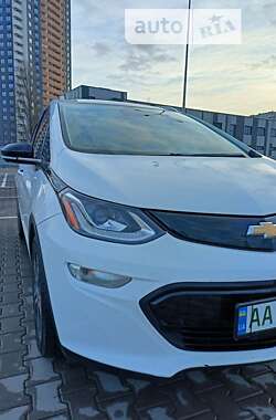 Хэтчбек Chevrolet Bolt EV 2018 в Киеве