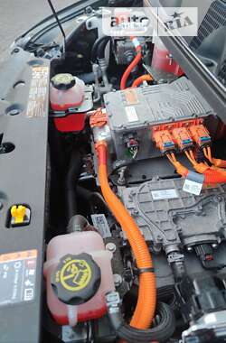 Хэтчбек Chevrolet Bolt EV 2020 в 