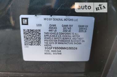 Хэтчбек Chevrolet Bolt EV 2020 в 