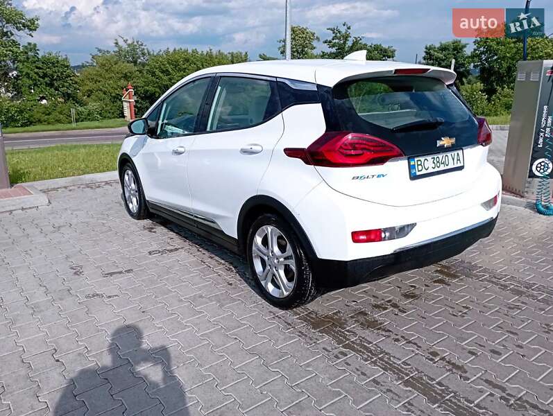 Хетчбек Chevrolet Bolt EV 2017 в Львові фото 7 Хетчбек Chevrolet Bolt EV 2017 в Львові